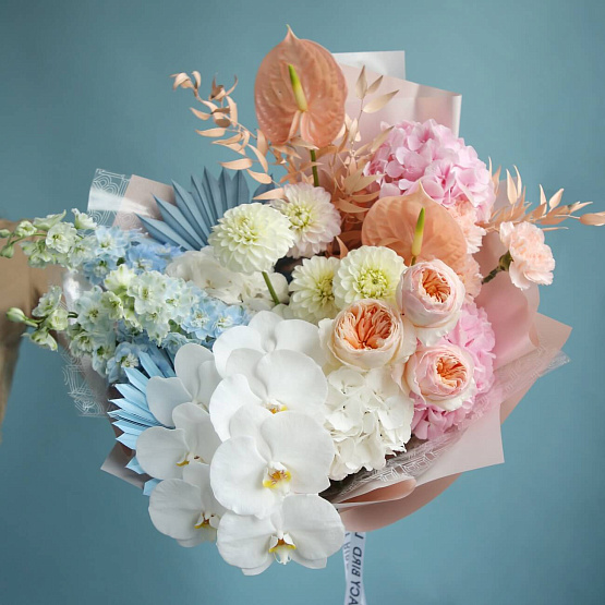 "Cupcake" Signature Bouquet