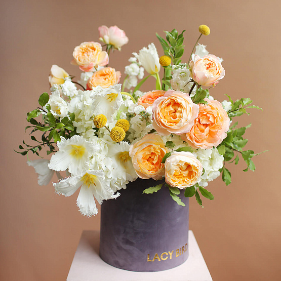 Коробка с цветами «Оттепель»