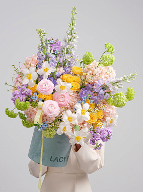 «Весеннее пробуждение» шляпная коробка