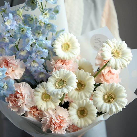 “Light breeze” Trio Bouquet