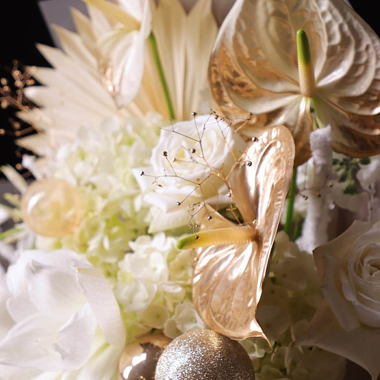 Авторский букет «Снежная королева»