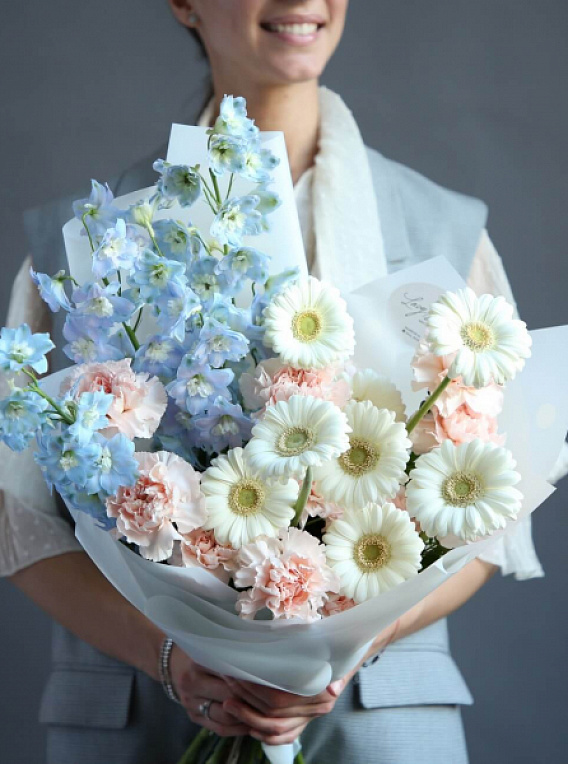“Light breeze” Trio Bouquet