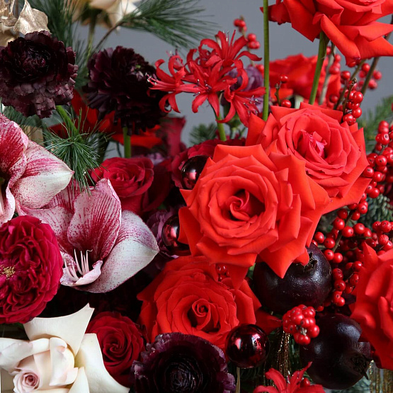 Коробка с цветами «Новогодний переполох»