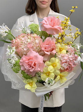 Момент весны 