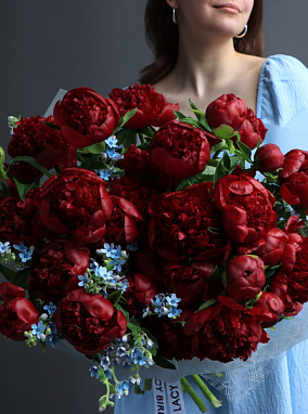 “Ripe Cherry” Duo Bouquet