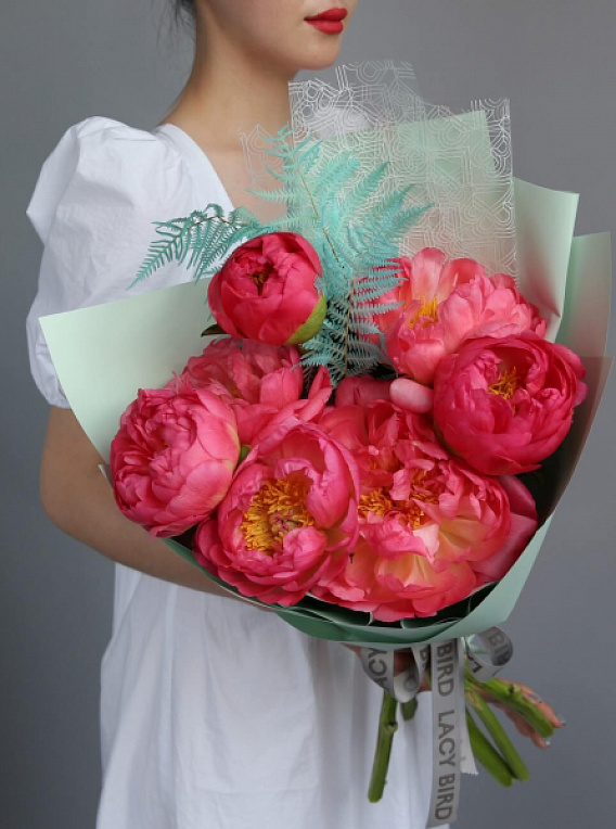 Пионы Coral Charm