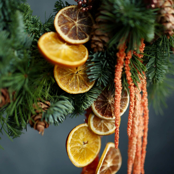 “Mandarin” Christmas Wreath
