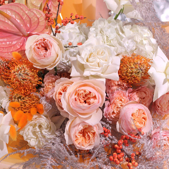 Авторский букет «Жар-птица»