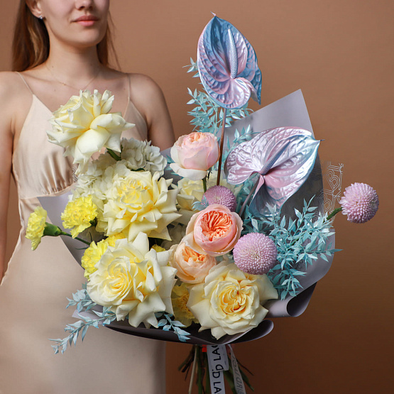 “Shine” Signature Bouquet