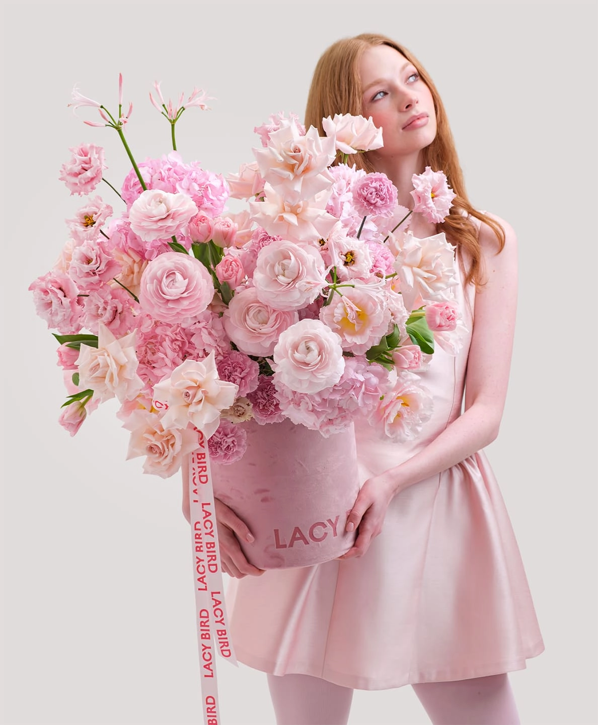 КОРОБКИ<br> С ЦВЕТАМИ