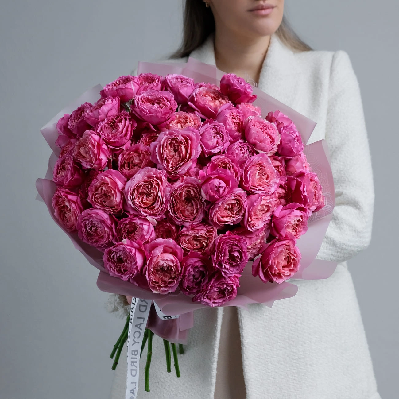 Монобукет из кустовых роз