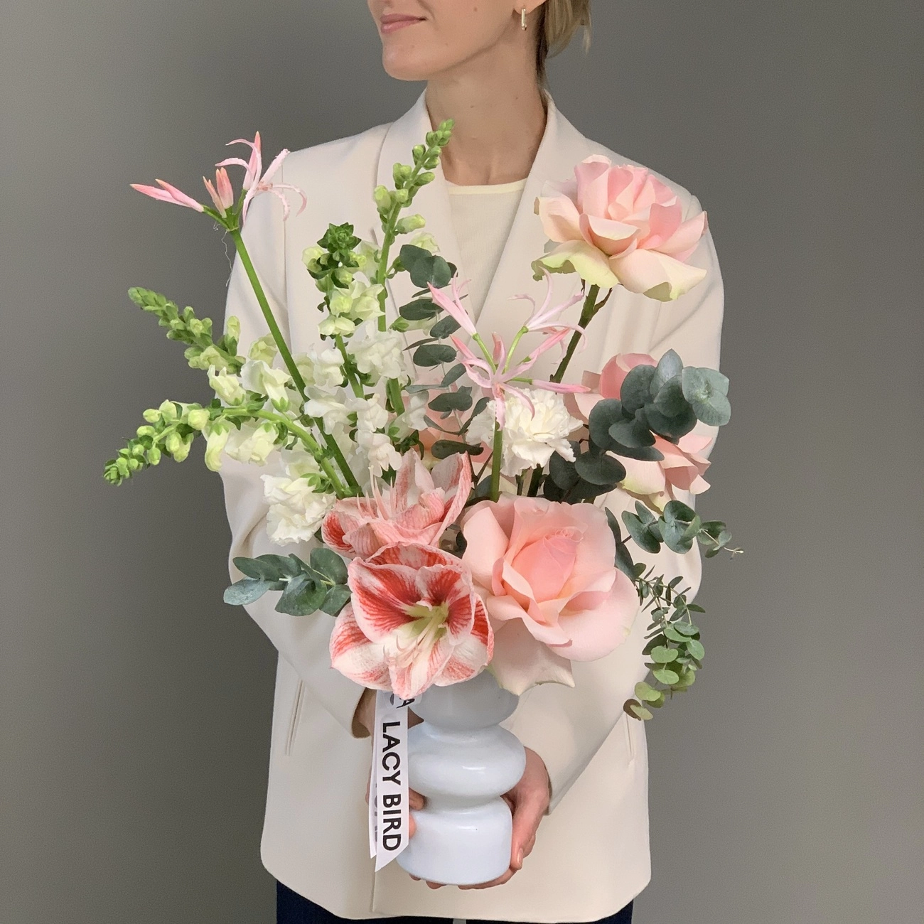 Композиция в вазе Аромат пудры 