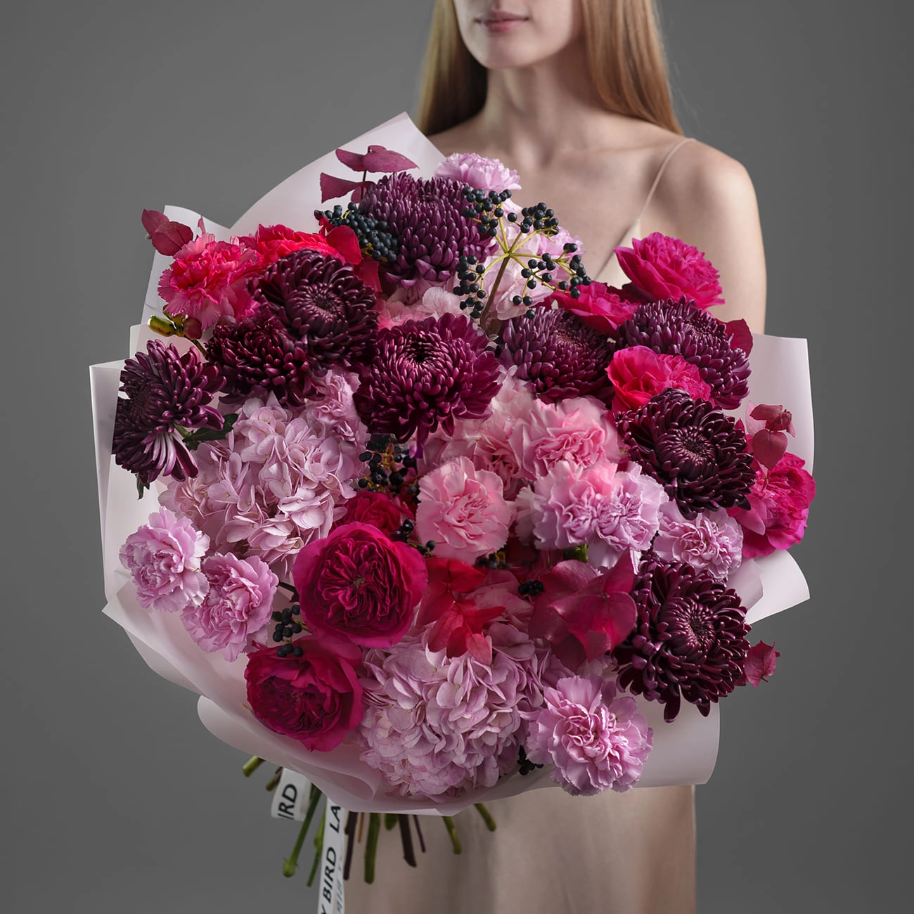 «Малиновое конфетти» авторский букет