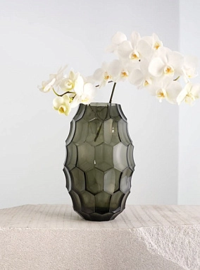 “Aphrodite” Vase